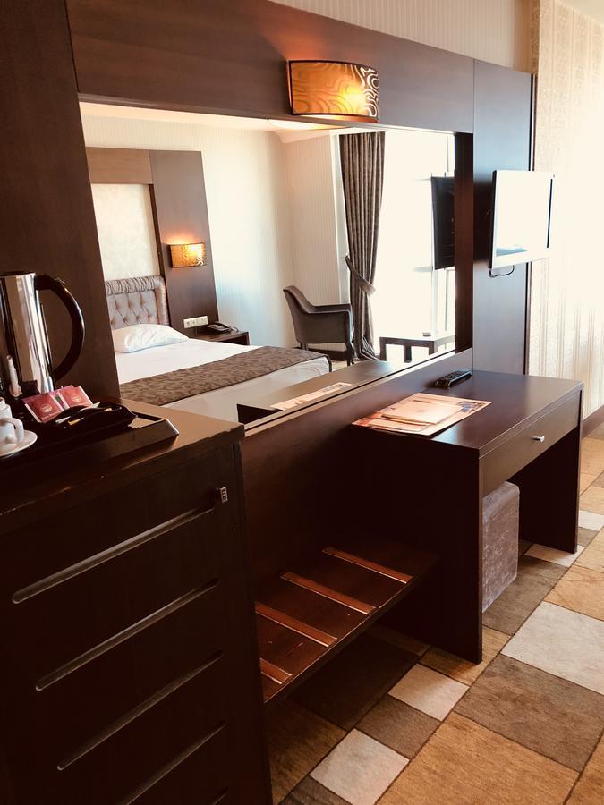 Grand Amisos Hotel Samsun Esterno foto